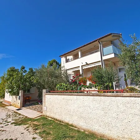 922 * Medolino